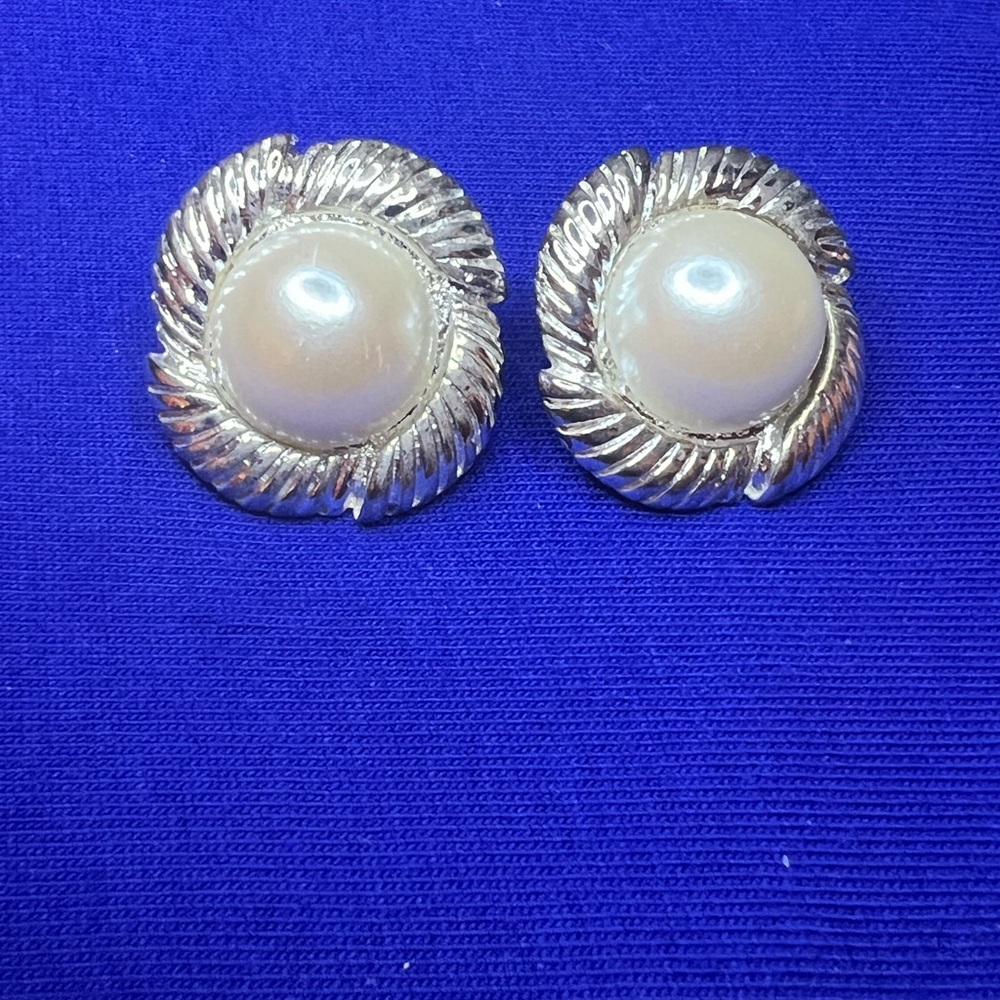 Silver and Pearl Earrings